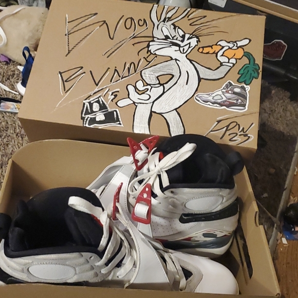 Jordan Retro 8 bugs bunny used sz10.5 - Picture 3 of 10